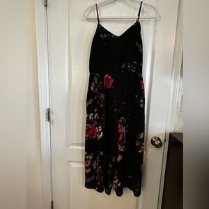 Allison Joy jumpsuit black floral women’s small EUC